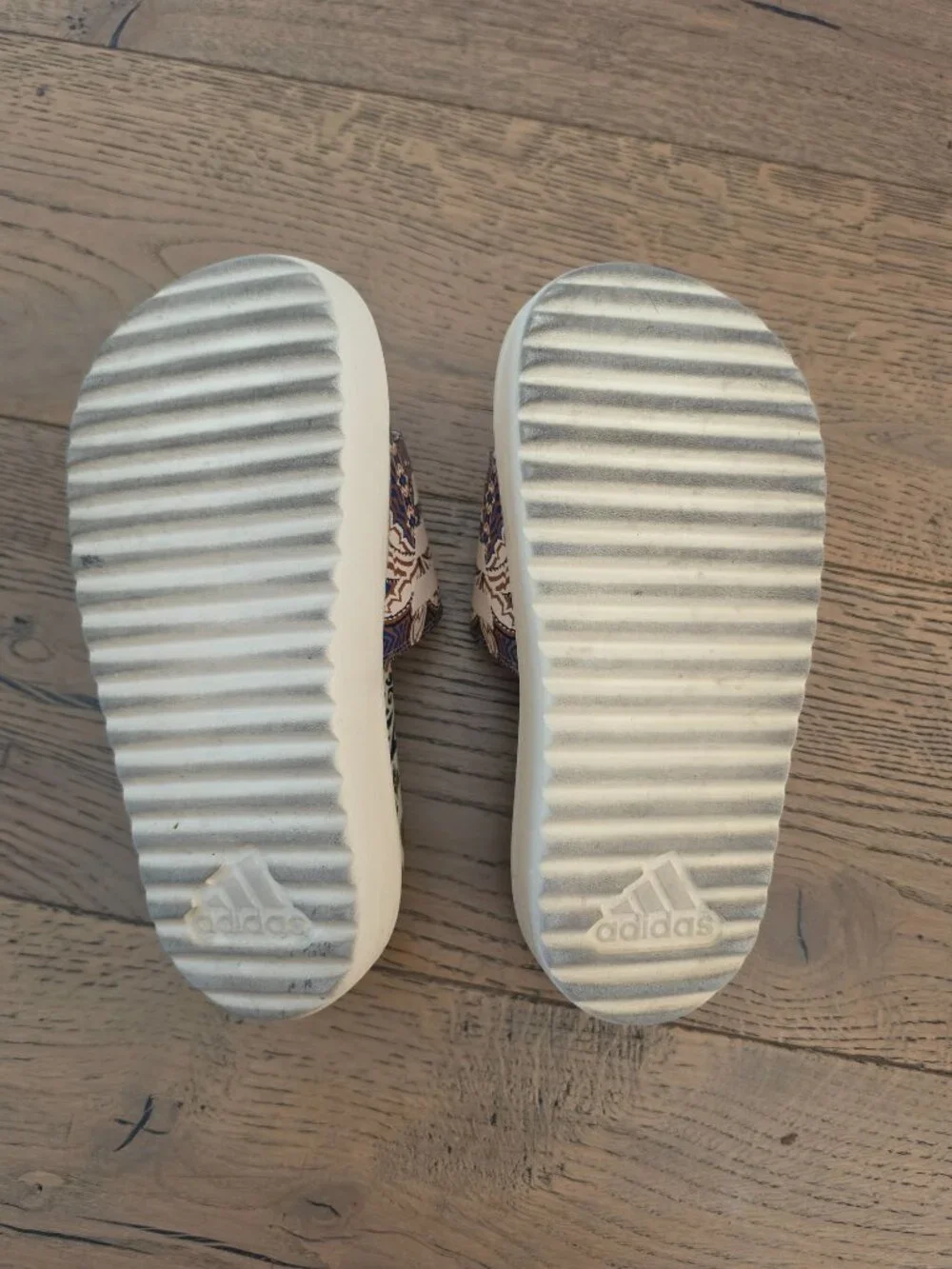 adidas x Farm Rio Adilette Platform Slides Crystal Sand women's 6.5 or 7